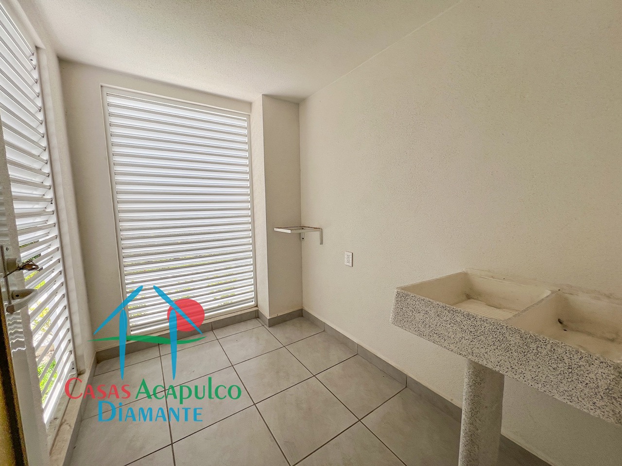 Dream Diamante Perla - Lavandería 1